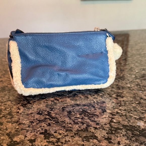 Coach Blue leather and sherling Wristlet with Chain - Picture 8 of 16